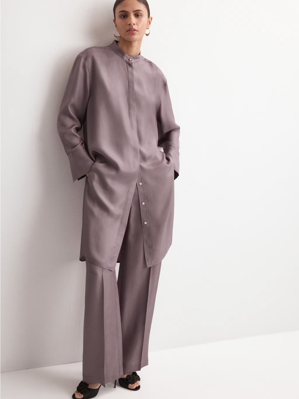 NWT (size XS) Mango STRAIGHT MID-RISE TROUSERS